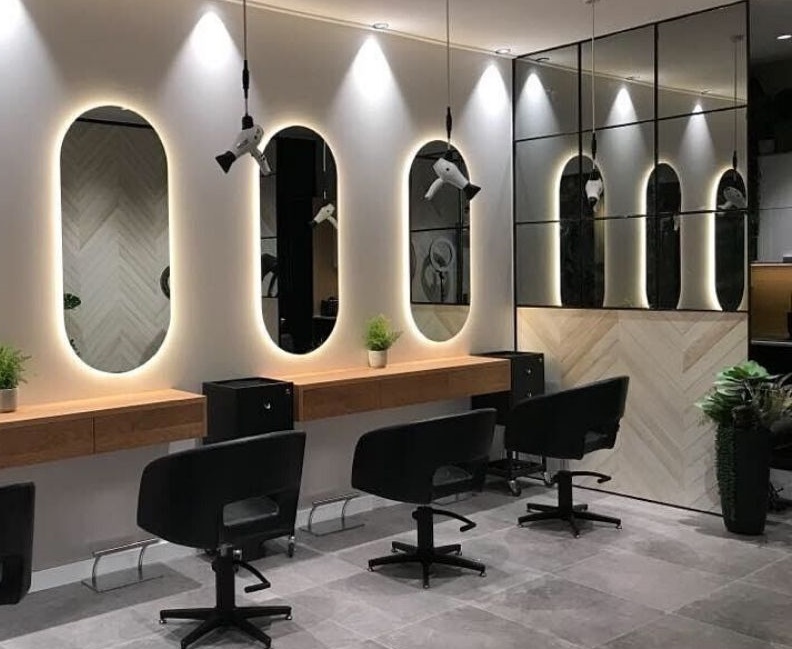 Gương trang trí spa 