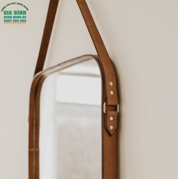Gương dây da treo tường thiết kế hình vuông mã TT06