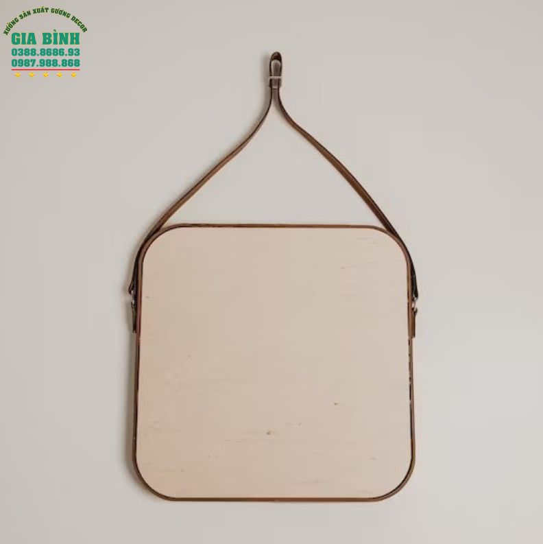 Gương dây da treo tường thiết kế hình vuông mã TT06