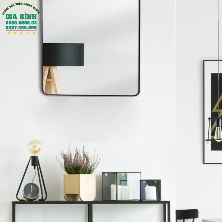 Gương trang điểm kim loại hình vuông mã TĐ13