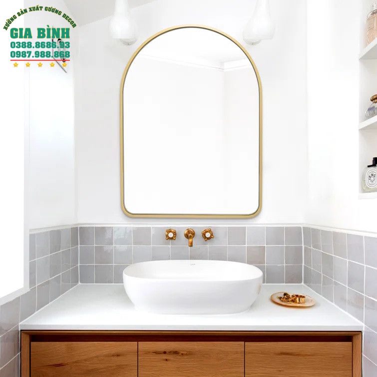 Gương trang điểm hình vòm khung kim loại mã TĐ15