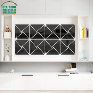Gương dán tường Acrylic thiết kế 4 tam giác vuông kết hợp mã DT07