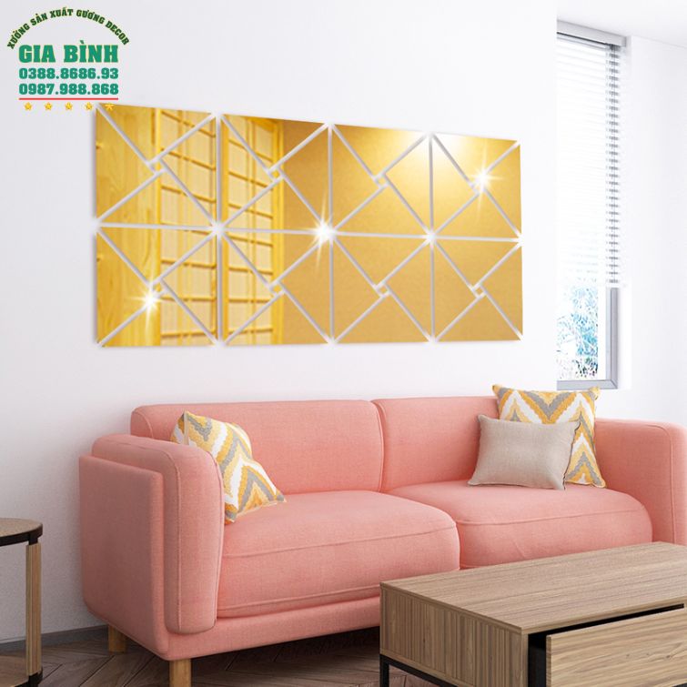 Gương dán tường Acrylic thiết kế 4 tam giác vuông kết hợp mã DT07