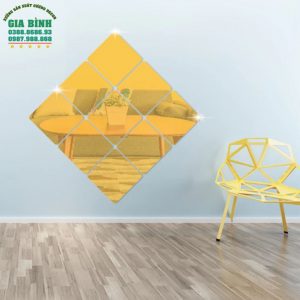 Gương dán tường Acrylic thiết kế hình vuông góc bo tròn mã DT08