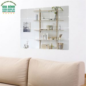 Gương dán tường Acrylic thiết kế hình vuông góc bo tròn mã DT08