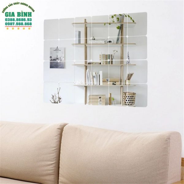 Gương dán tường Acrylic thiết kế hình vuông góc bo tròn mã DT08