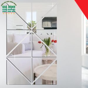 Gương dán tường Acrylic thiết kế hình tam giác đơn giản mã DT14