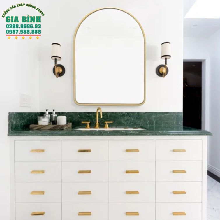 Gương trang điểm hình vòm khung kim loại mã TĐ15