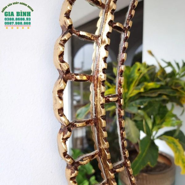 Gương trang trí hình bầu dục viền độc đáo mã TT08