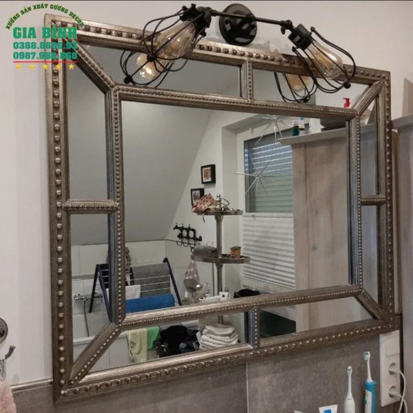 Gương dán tường Aanya khung nhựa mã DT02