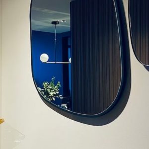 Gương trang trí không đối xứng viền gỗ mã TT05