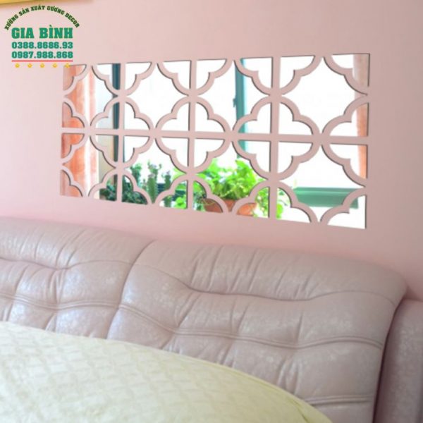 Gương dán tường Acrylic hình hoa đẹp mã DT19