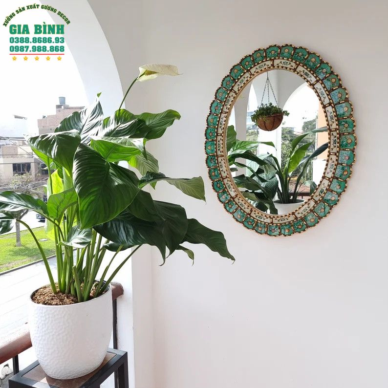Gương trang trí hình bầu dục viền độc đáo mã TT08