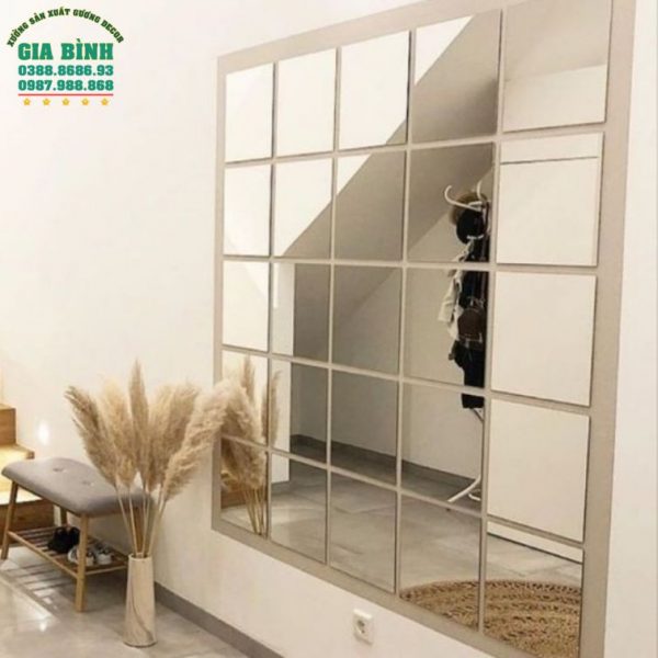 Gương dán tường thiết kế hình vuông đơn giản mã DT09